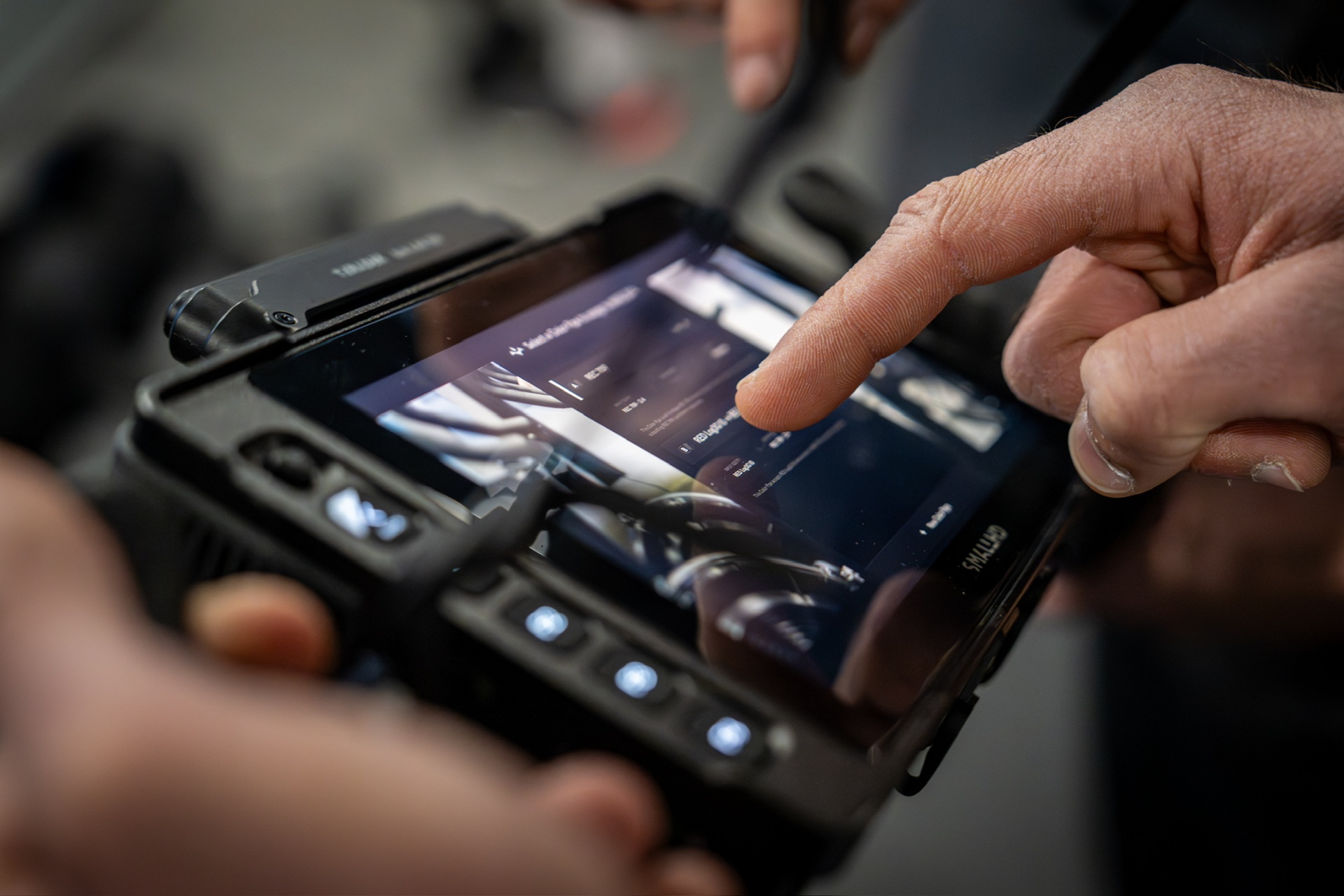 SmallHD pull / Color check